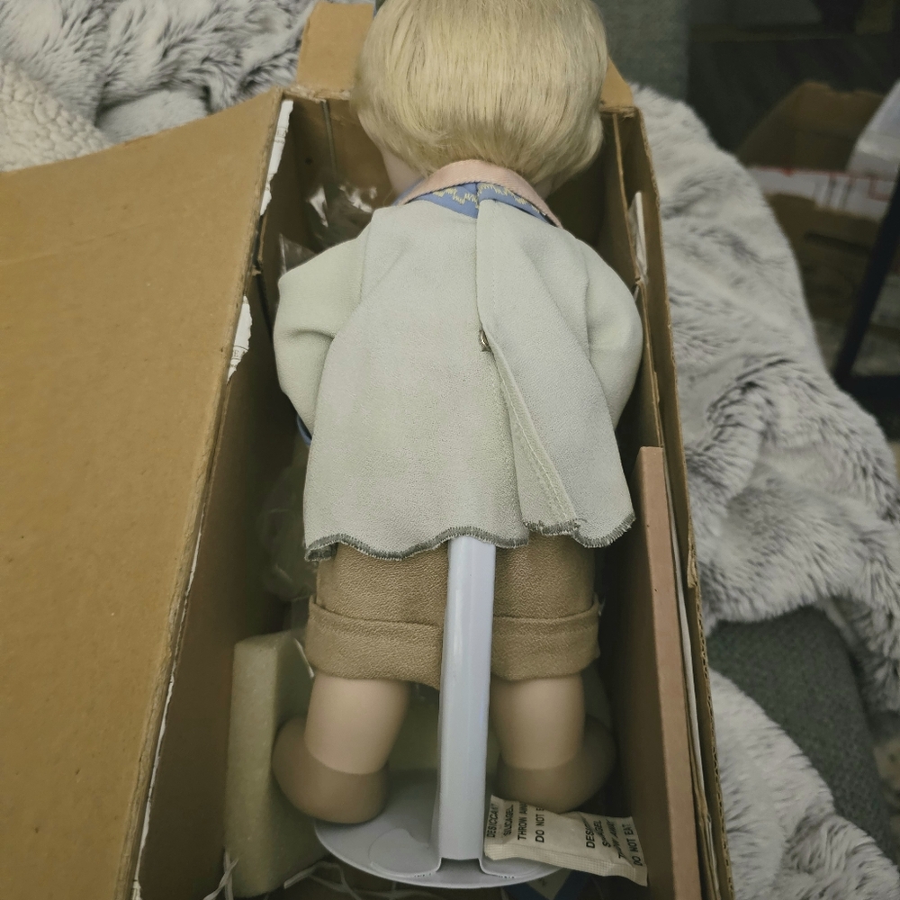 [Precious Moments] Drummer Boy 12" Doll  "Come Let Us Adore Him" Collection - Picture 6 of 8